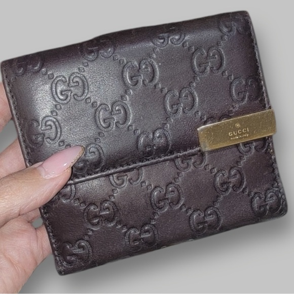 GUCCI🪢 GG Signature Brown Leather Compact Bifold Wallet - Picture 7 of 7